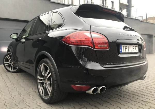 Porsche Cayenne cena 111111 przebieg: 152000, rok produkcji 2011 z Katowice małe 742
